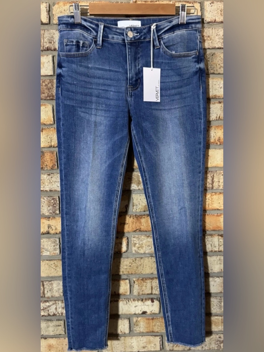 Vervet jeans 29 NWT 28” inseam